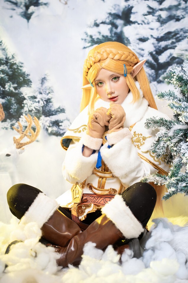 PoppaChan - Zelda Winter Outfit [40P-389MB]