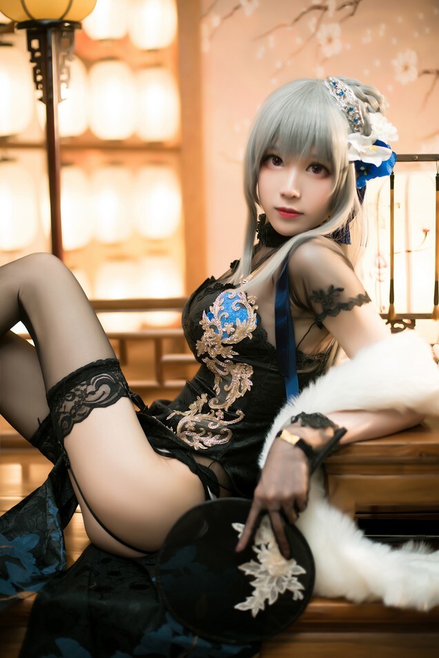 Tomoyo酱 - 碧蓝 路易九世旗袍 [20P-76.9MB]