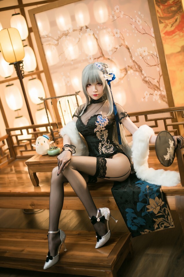 Tomoyo酱 – 碧蓝 路易九世旗袍 [20P-76.9MB]