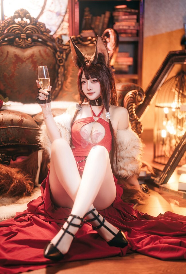 Halo_酱 – 碧蓝航线凰赤城 [15P-34.5MB]