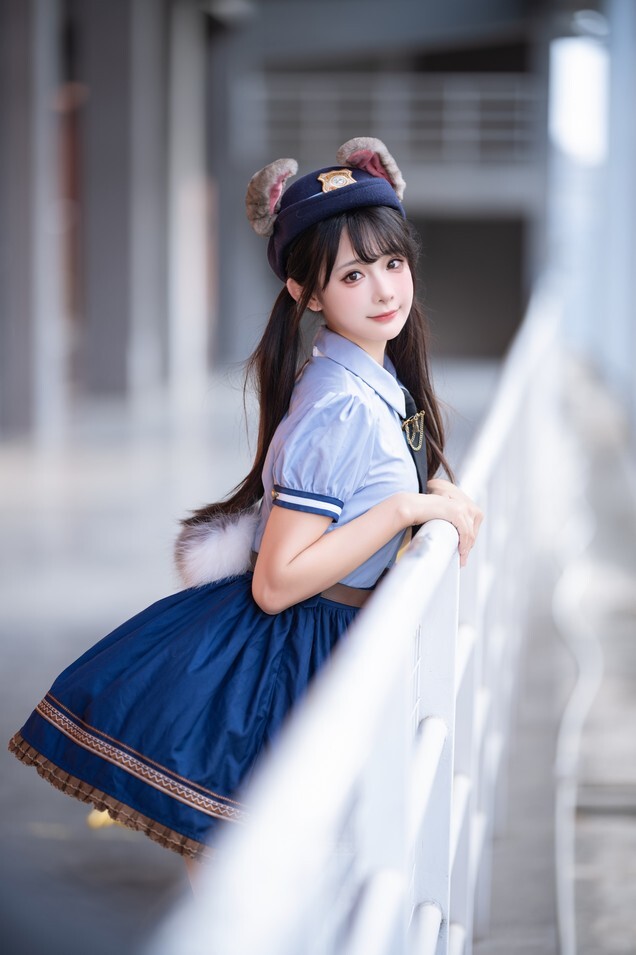 鱼子酱不能睡懒觉 - 朱迪警官 [13P-53.3MB]