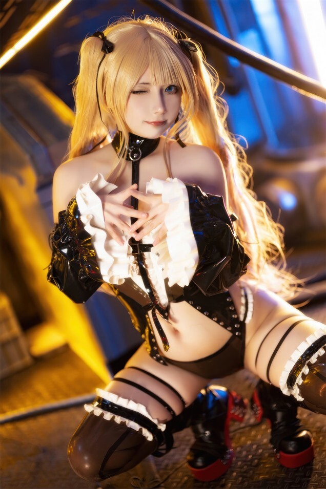 是三不是世w - 玛丽萝丝胶衣 [40P-349MB]