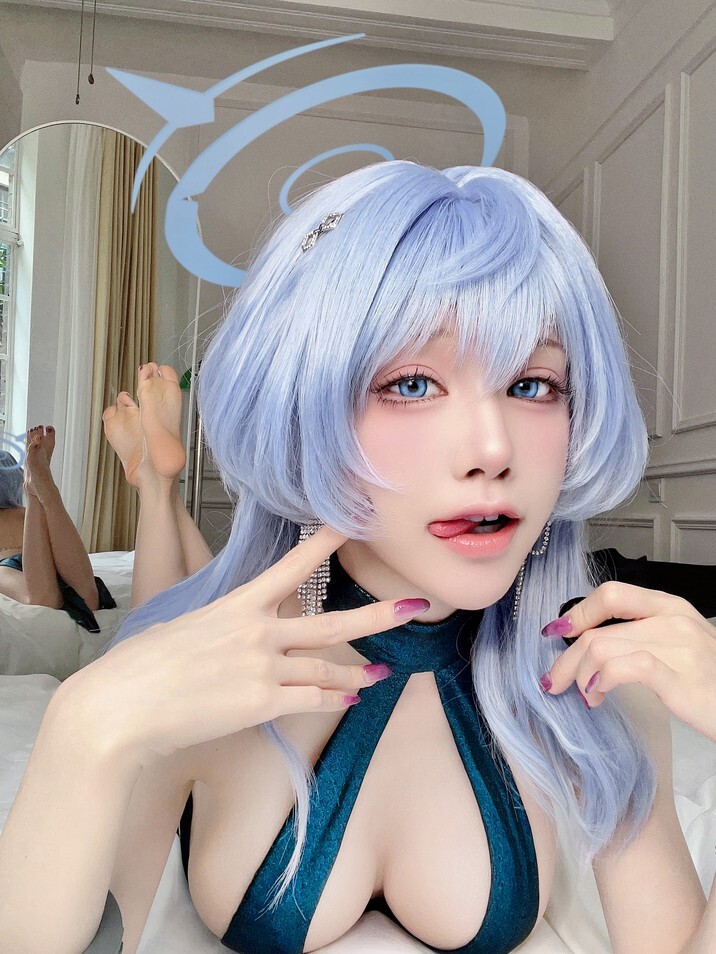 水淼aqua - 24年03月fantia订阅 『３月』💎天雨アコ　ドレス💎 [56P-173MB]