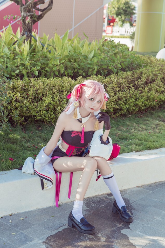 艾西Aiwest - 原神烟绯 花鸟与情 [29P-371MB]