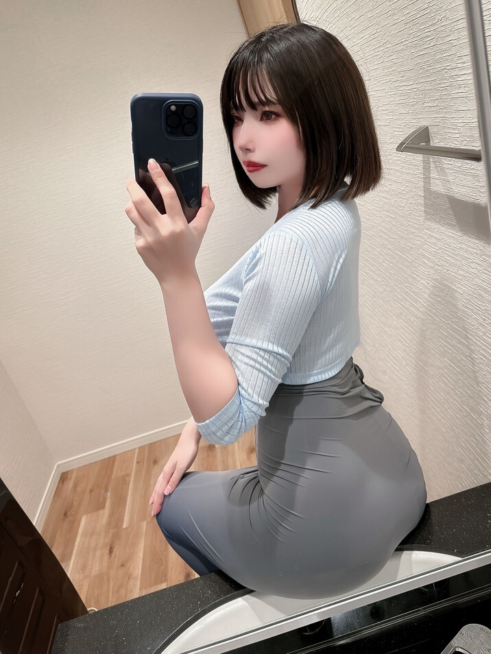 Uriうり - Fantia2023-11月会员订阅合集 [111P1V-425MB]