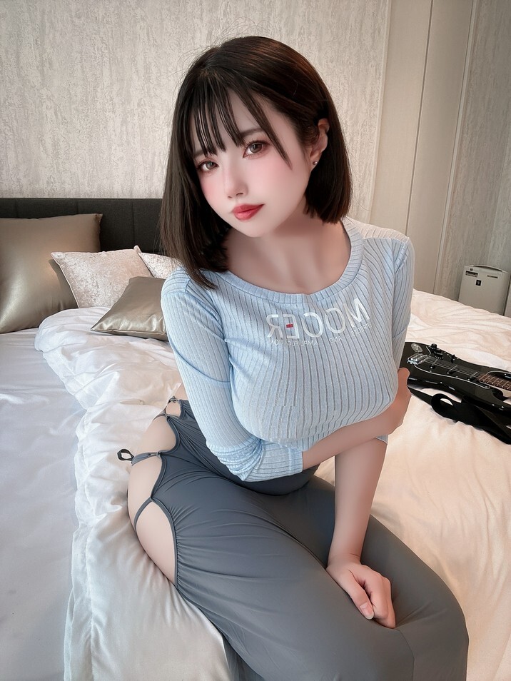 Uriうり - Fantia2023-11月会员订阅合集 [111P1V-425MB]