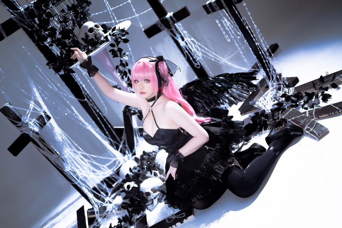 星之迟迟 - 2024年02月计划B NIKKE 桃乐丝 [80P-528MB]