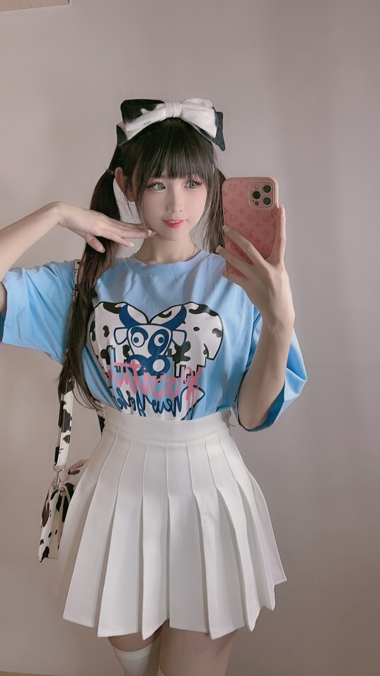 miko酱ww - 自拍系列mikoの白丝02 [225P-1.57GB]