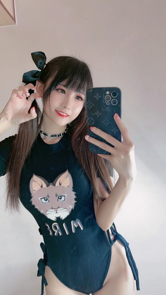 miko酱ww - 自拍系列mikoの黑丝02 [187P-1.33GB]