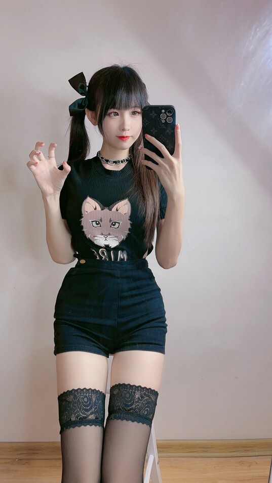 miko酱ww - 自拍系列mikoの黑丝02 [187P-1.33GB]