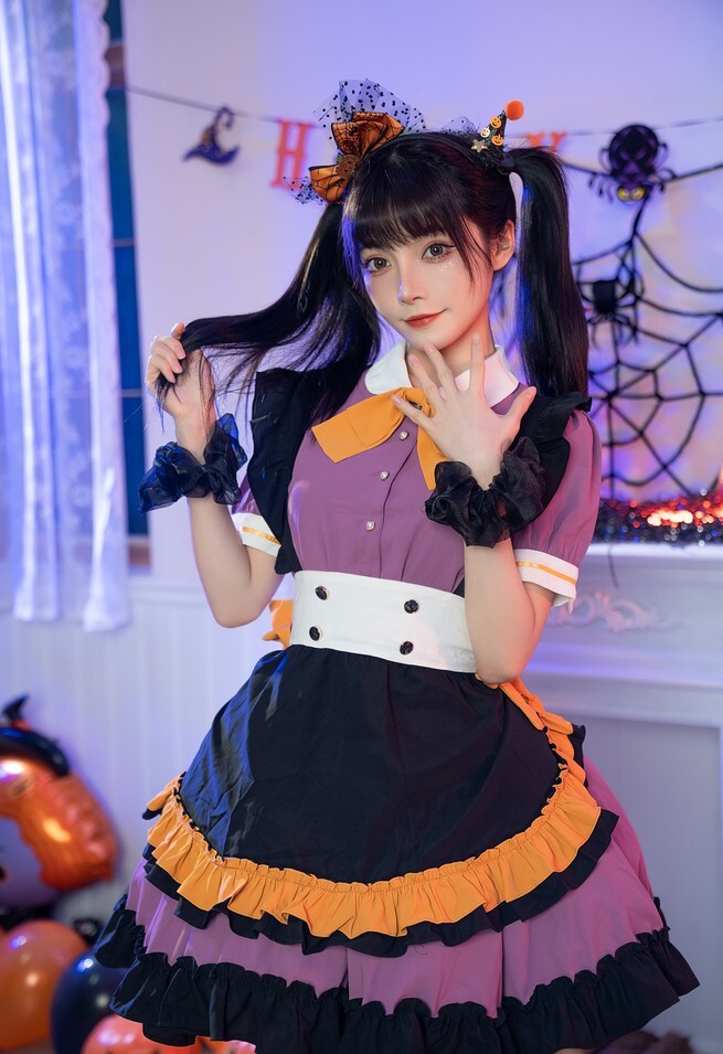 宵鱼鱼 - 万圣女仆 [16P-80.3MB]