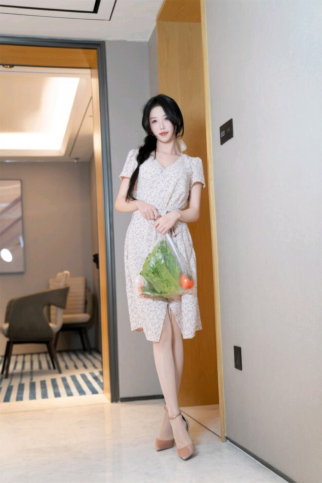 抖娘利世 - 保姆与老头 [140P1V-2.10GB]