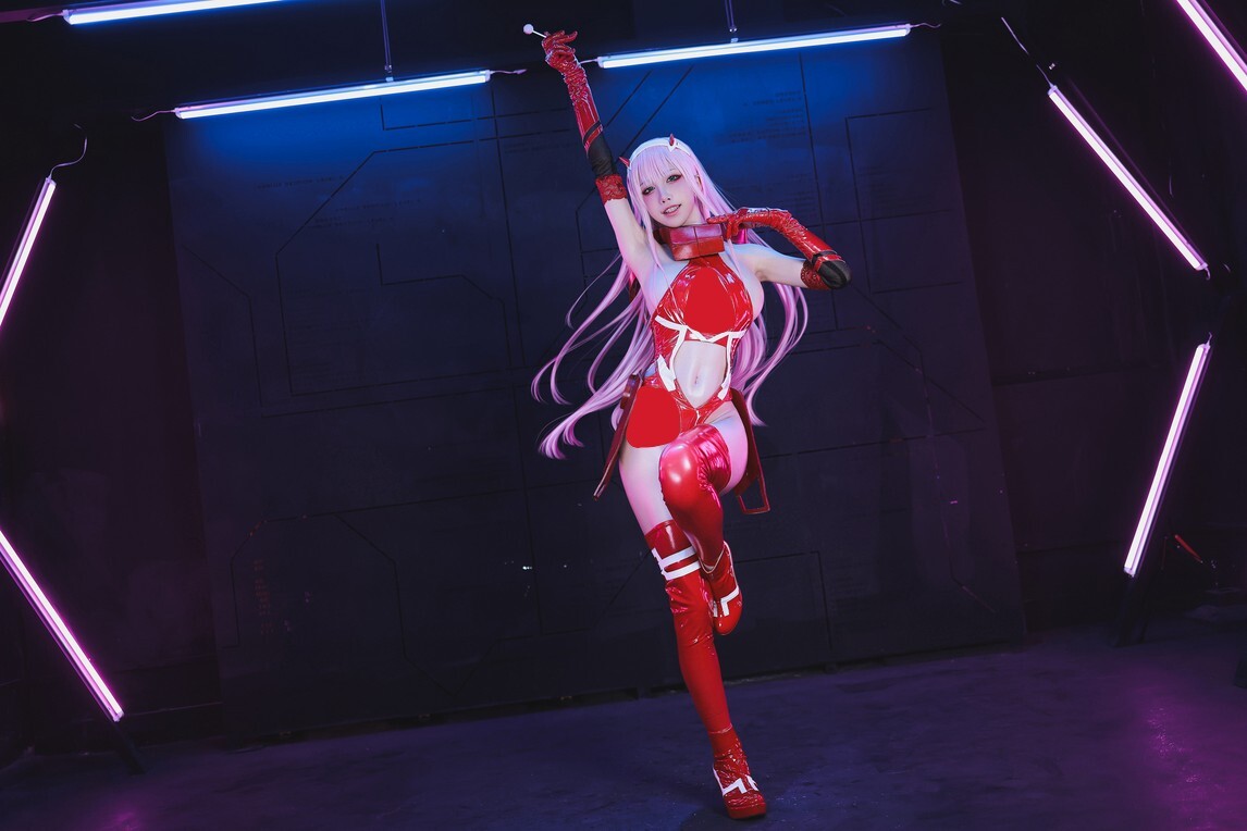 水淼Aqua - ダーリン・イン・ザ・フランキス　ゼロツー [81P-124MB]