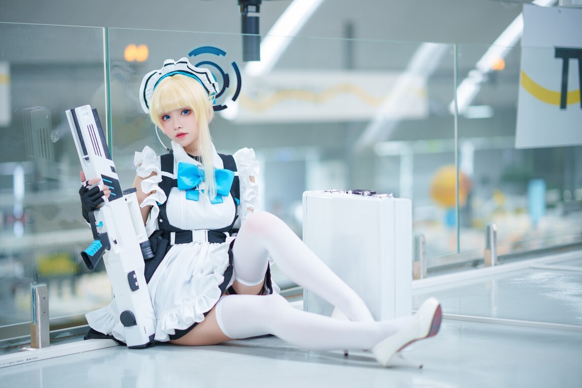 大大卷卷小卷 - 碧蓝档案飞鸟马时 短女仆 [27P-211MB]