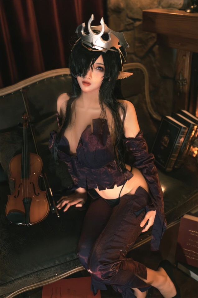 杏仁曲奇 - 黑兽 精灵女王 [60P-515MB]