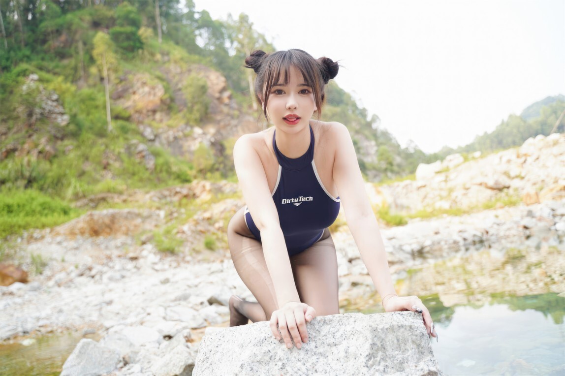 Tina很妖孽呀 - 小溪体操服死库水JK [56P-529MB]