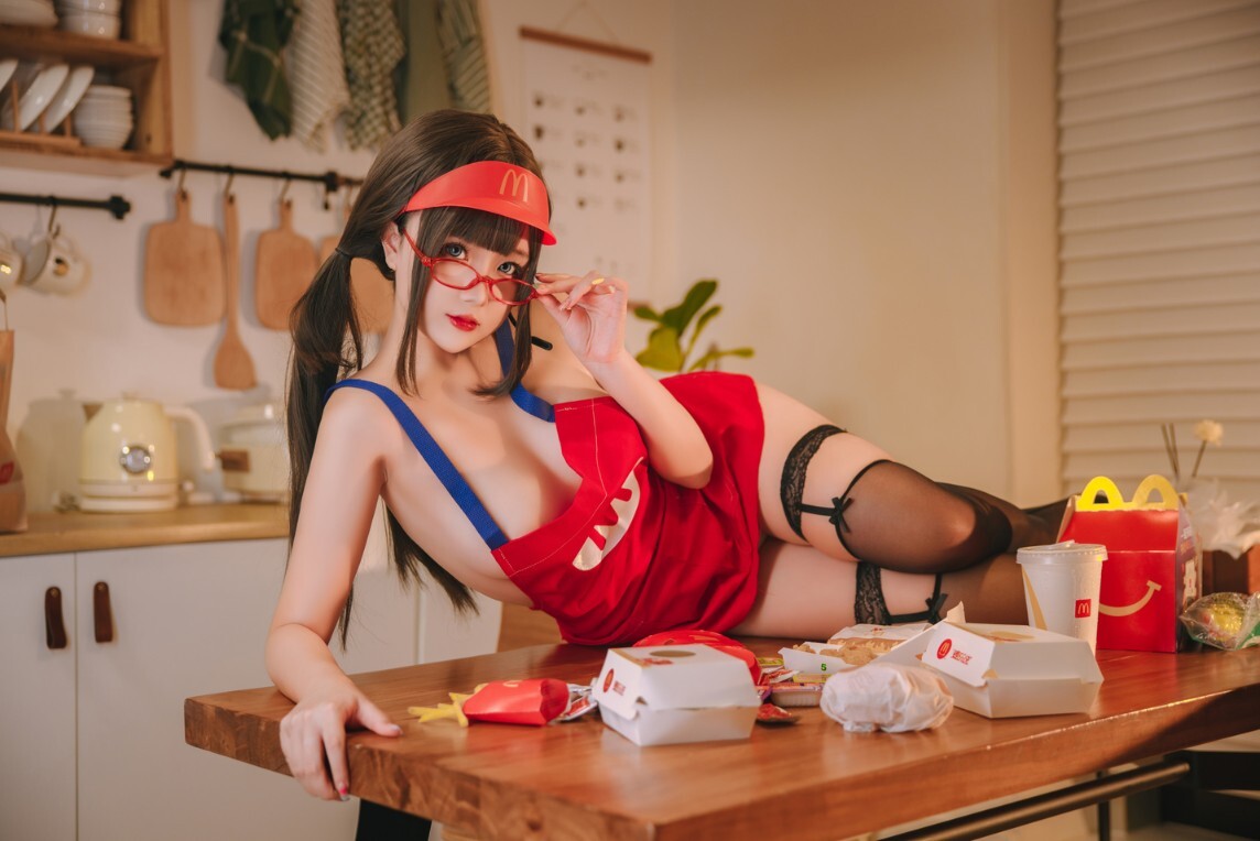 日奈娇 - 麦乐送 [143P4V-1.37GB]