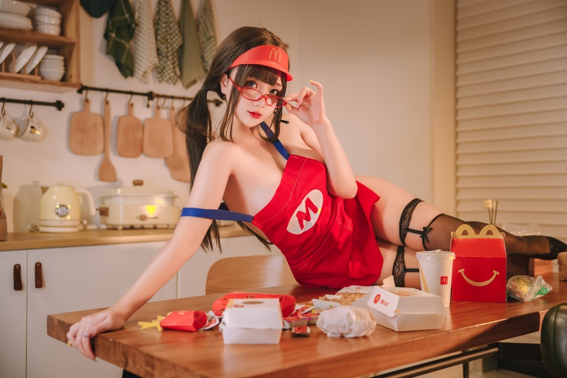 日奈娇 - 麦乐送 [143P4V-1.37GB]