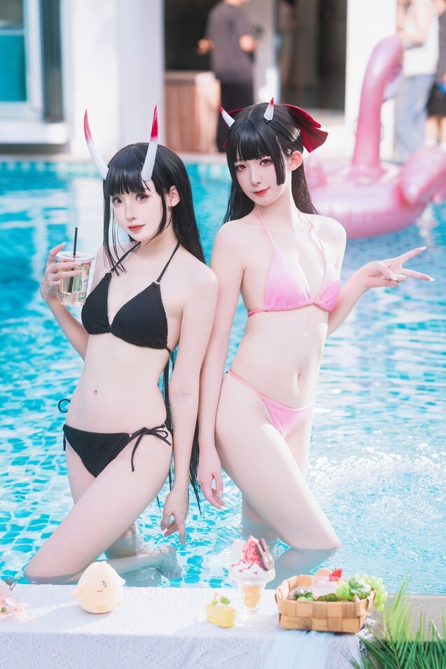 封疆疆v&amp;祖木子 - 能代x酒匂泳装 [86P-1.13GB]