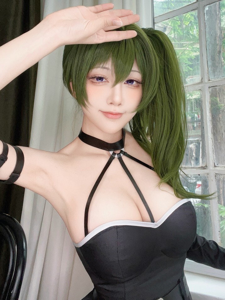 水淼aqua - 24年05月fantia订阅 葬送のフリーレン Übel💚 [33P-53.1MB]