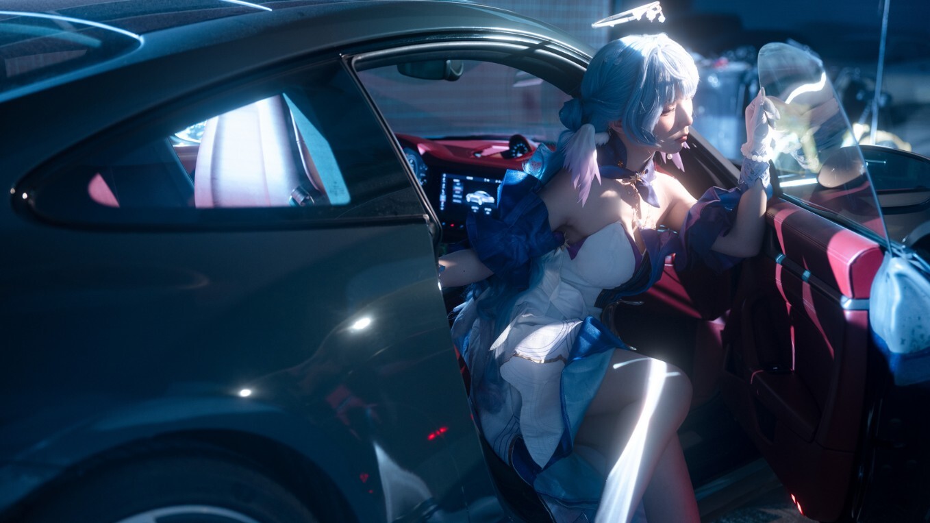 花铃 - 知更鸟 [18P-449MB]