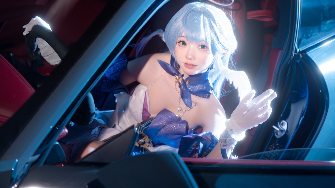 花铃 - 知更鸟 [18P-449MB]