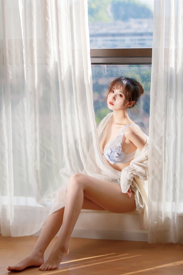 念雪ww – 夏至已至 [25P-255MB]