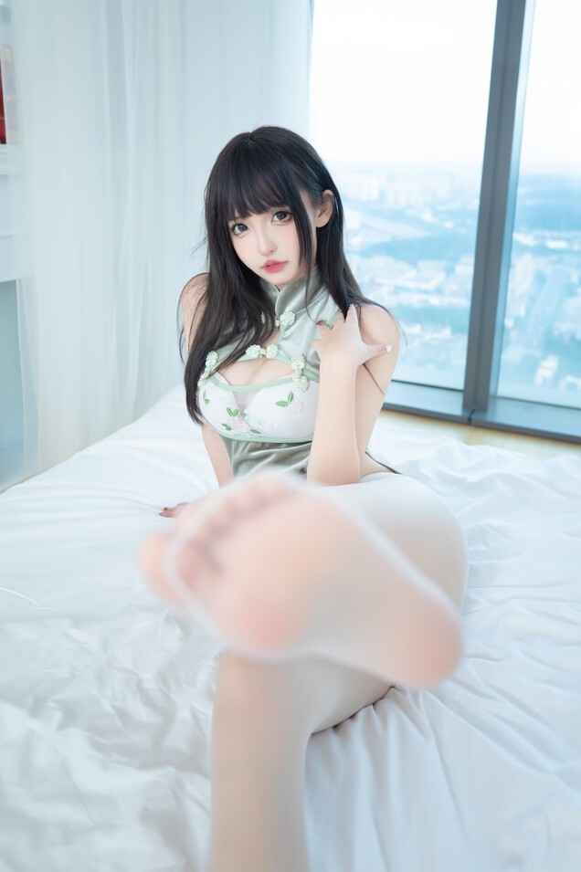 神楽坂真冬 - 青翠如梦 [75P2V-234MB]