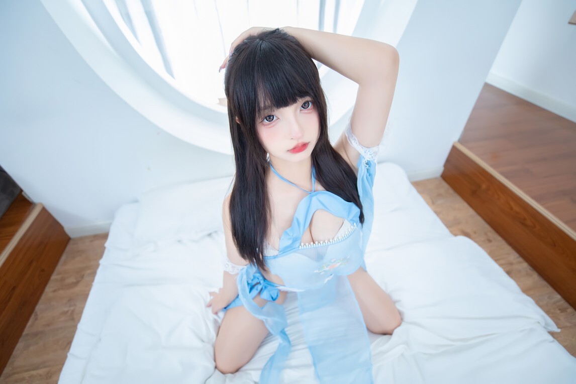 神楽坂真冬 - 趾间飞行 [75P2V-259MB]