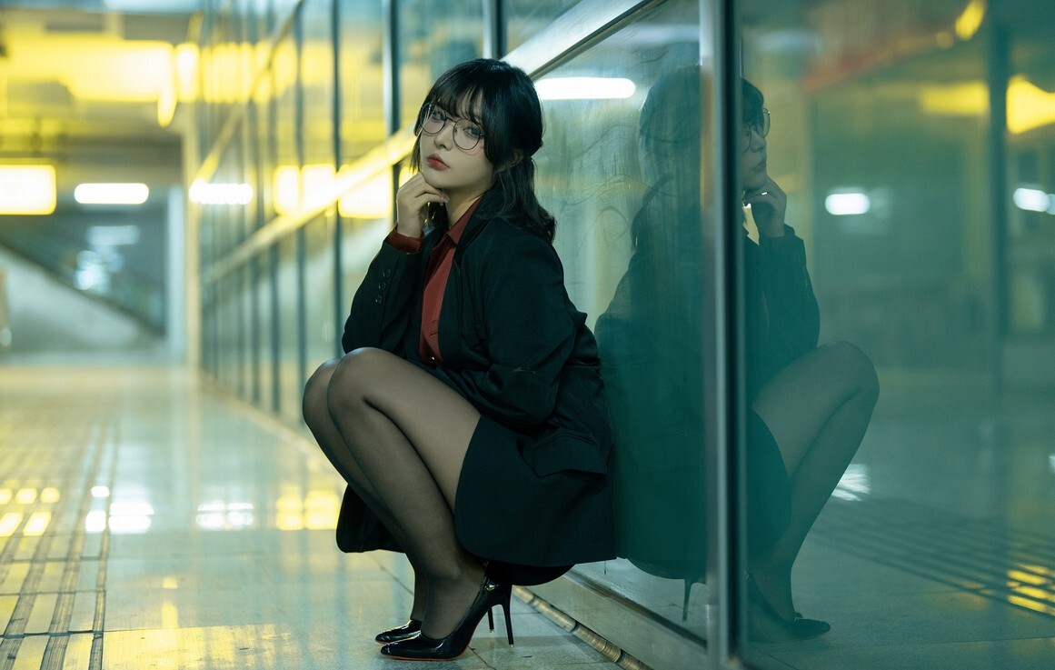 Kokuhui - 应召模特 [168P-2.43GB]