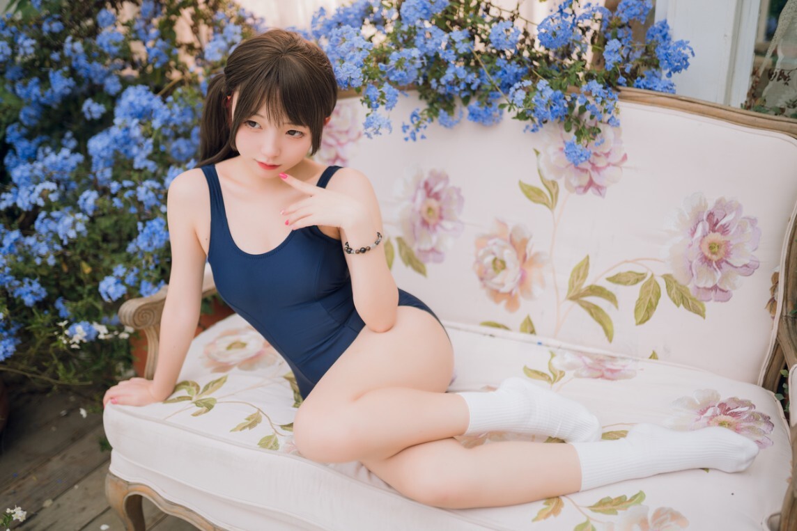 花铃 – 风纪委员死裤水x游泳课风纪委员 [93P-715MB]