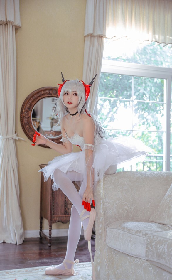 苏嫣嫣阿姨 - 明日方舟 w芭蕾 [30P-262MB]