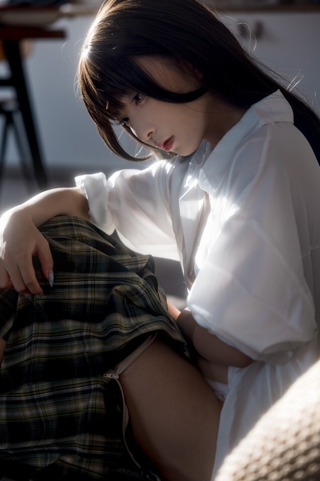 花铃 - 午后 [16P-41.9MB]