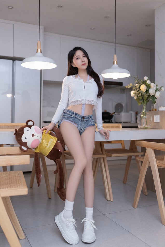 鱼子酱Fish - 香蕉小猴 [84P-979MB]