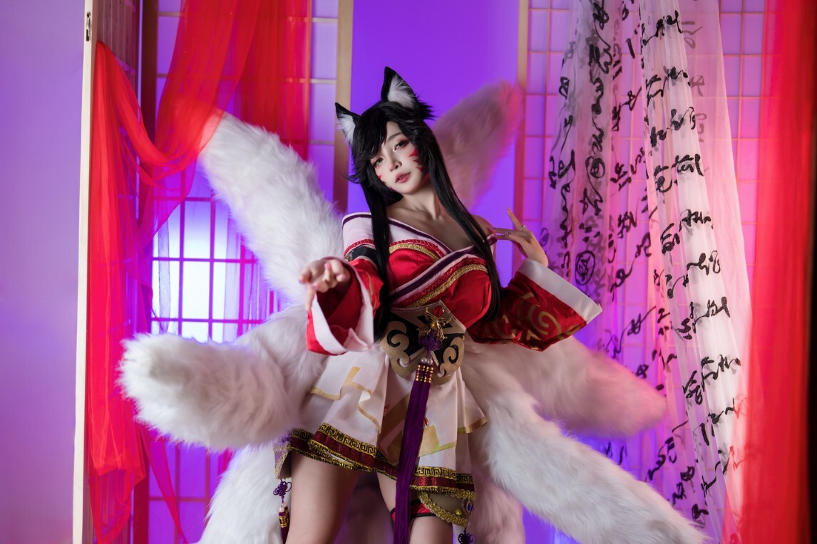 Umeko J - Ahri League of Legends [119P9V-2.49GB]