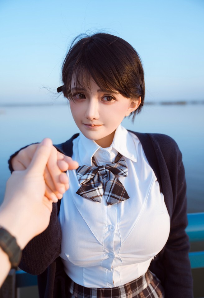 古阿扎 - 春日短发+最终幻想 [33P-107MB]