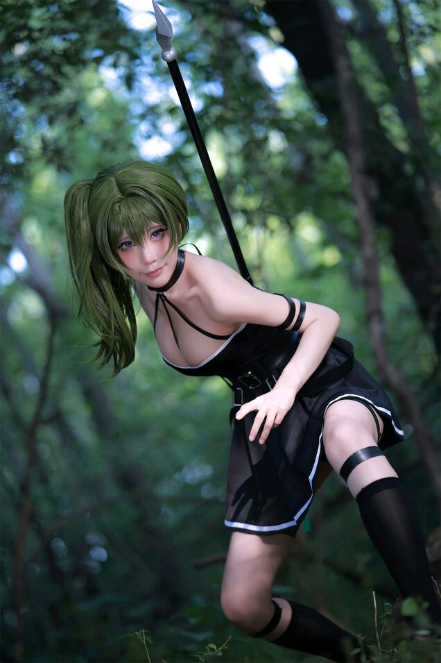 水淼aqu – 葬送のフリーレン ユーベル コスプレ [93P-84.3MB]