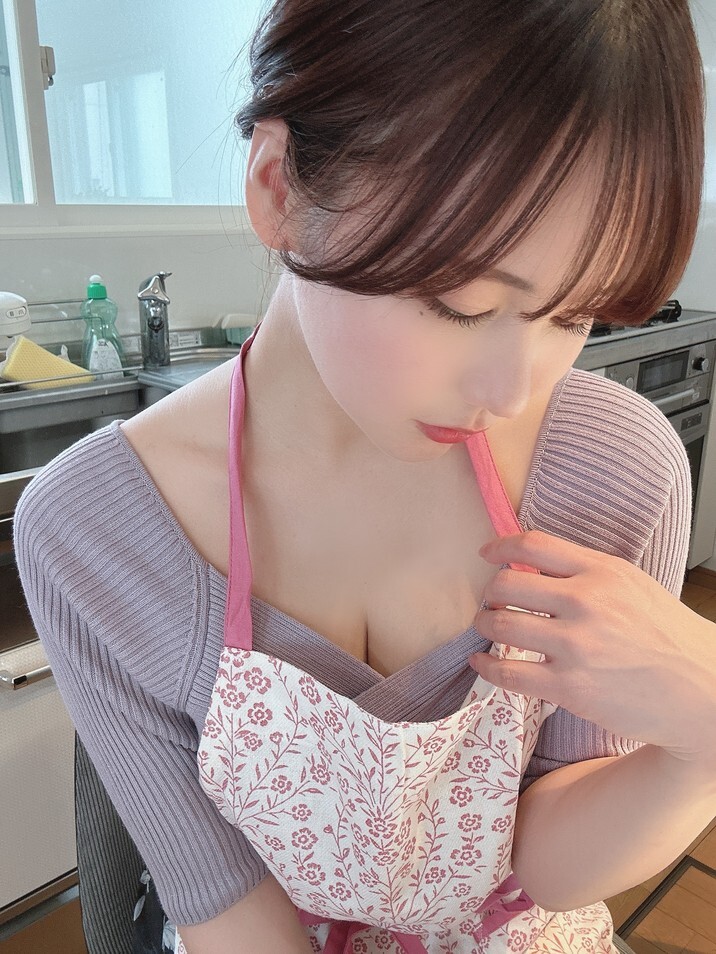 けん研🧪 (けんけん) - Fantia 2024年06月合集 [148P2V-1.78GB]