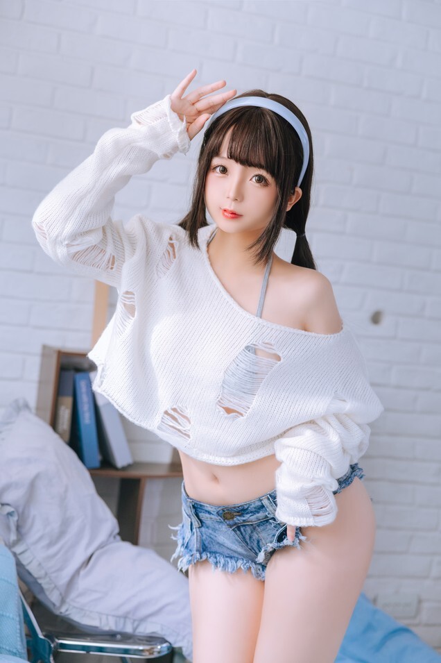 日奈娇 (樱井小莜) - 奶娇日常 [157P4V-1.40GB]