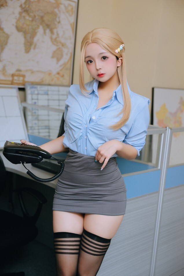 日奈娇 (樱井小莜) - 办公室 [140P5V-2.44GB]