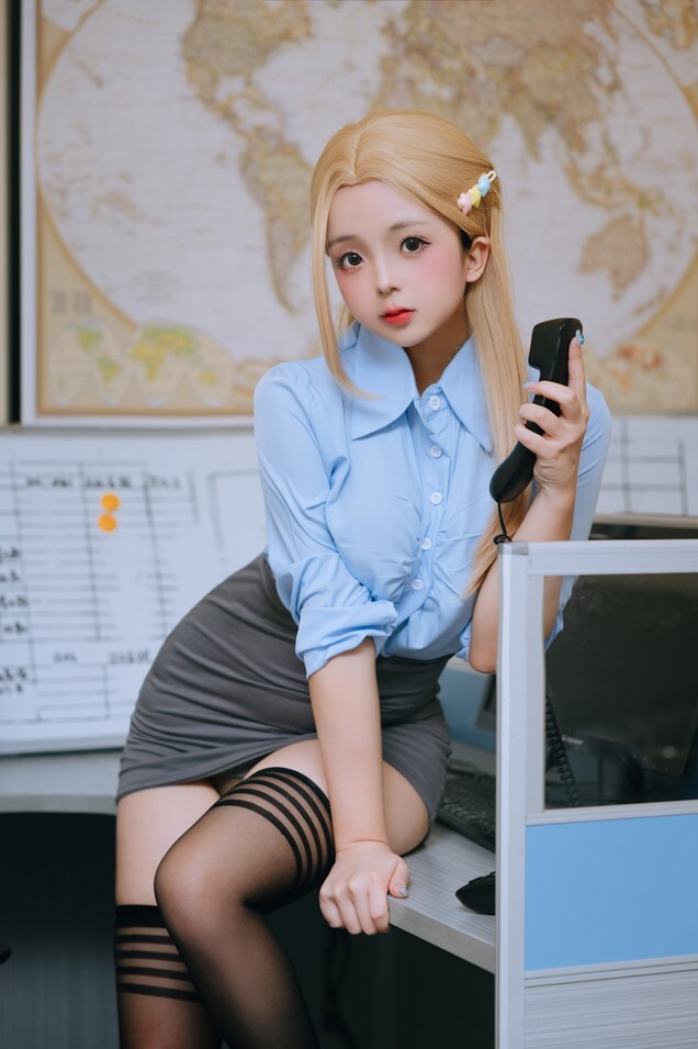 日奈娇 (樱井小莜) - 办公室 [140P5V-2.44GB]