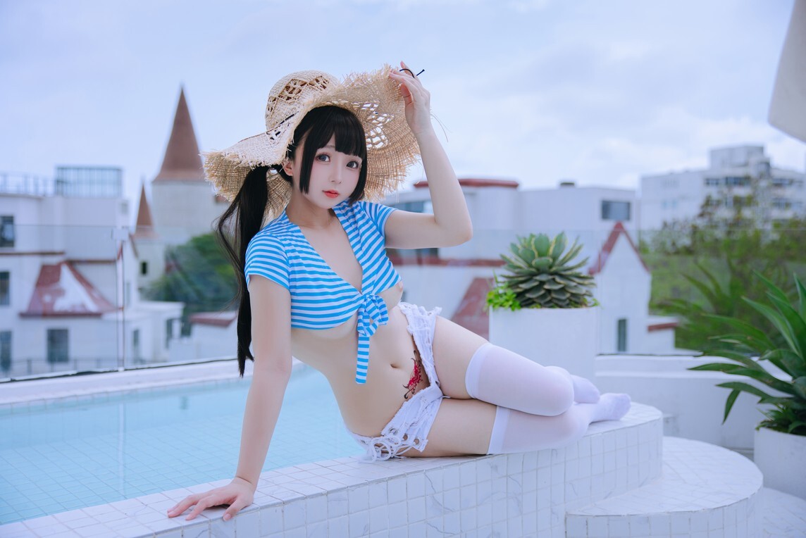 日奈娇 (樱井小莜) - 蓝白条 [150P6V-1.17GB]