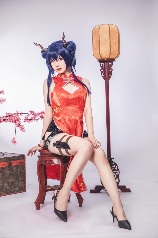 雪晴Astra - 明日方舟 陈 旗袍 [18P-56.9MB]