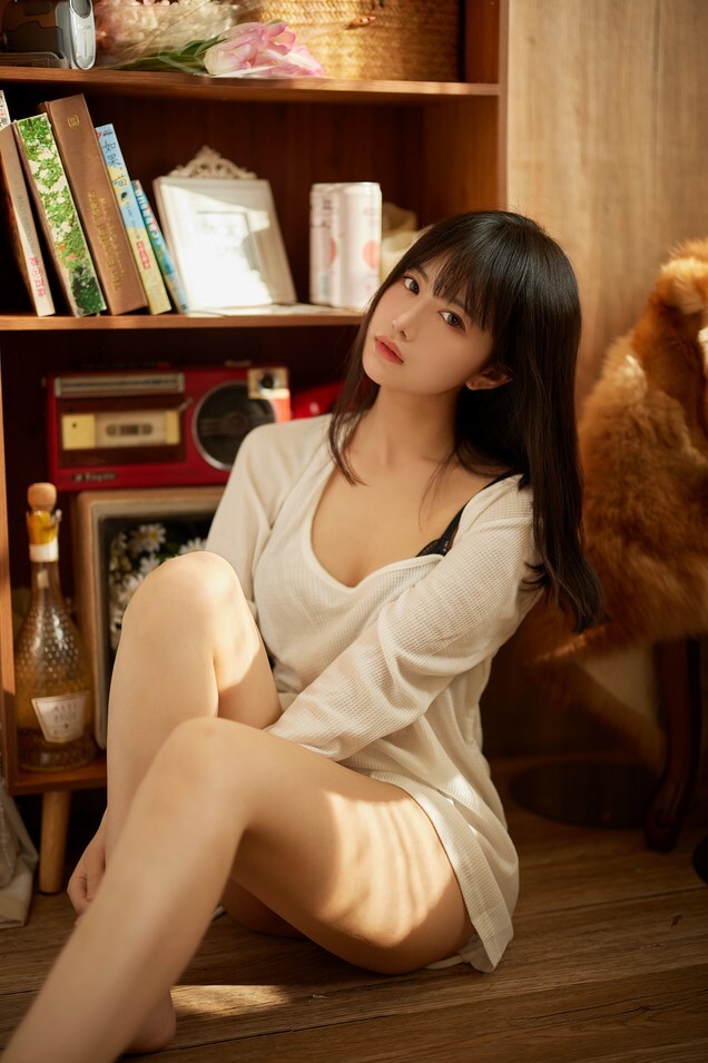 Shika小鹿鹿 – 鹳鸟踟蹰 [39P-367MB]