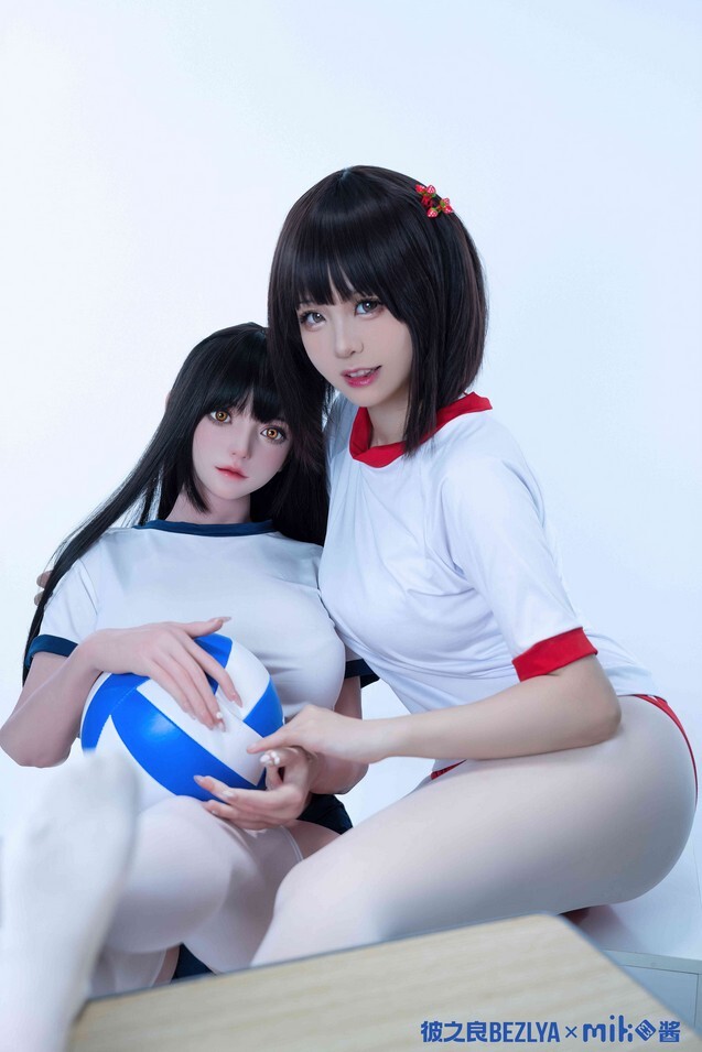 miko酱ww - 体操服 [25P-299MB]