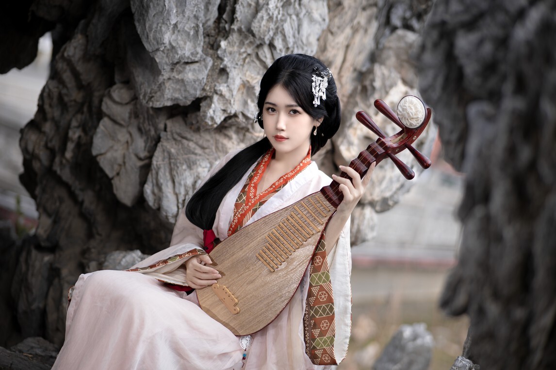 不呆猫 – 战国袍 [140P2V-1.95GB]