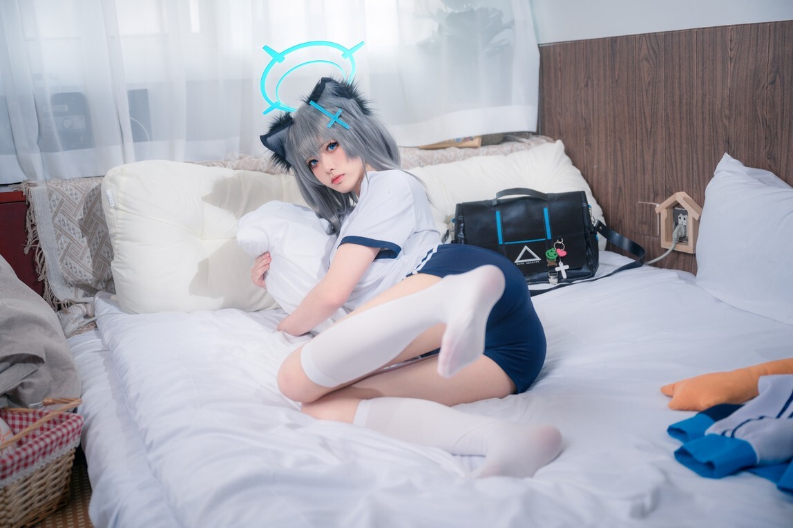 九柒喵 - 体操服白子 [17P-67.6MB]