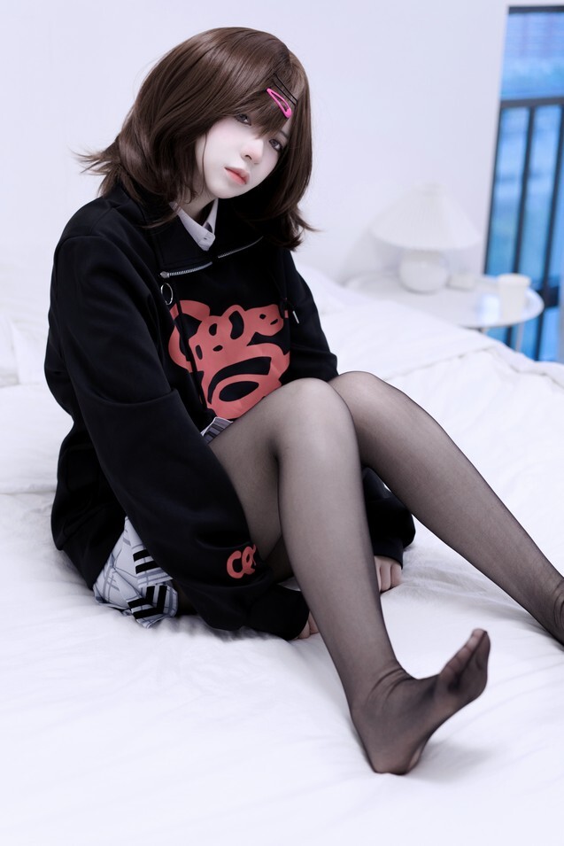 疯猫ss – 2024年三月限定 樋口円香 [39P-643MB]