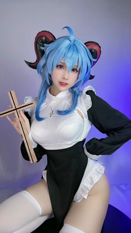 miko酱ww - 2023年08月订阅 (17套) [178P-2.08GB]