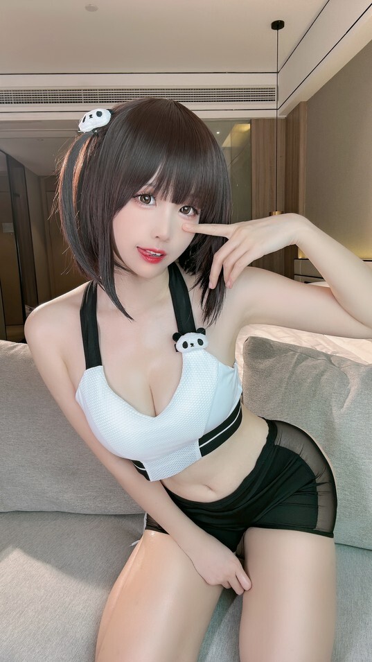 miko酱ww - 2023年09月订阅 (12套) [150P-1.42GB]